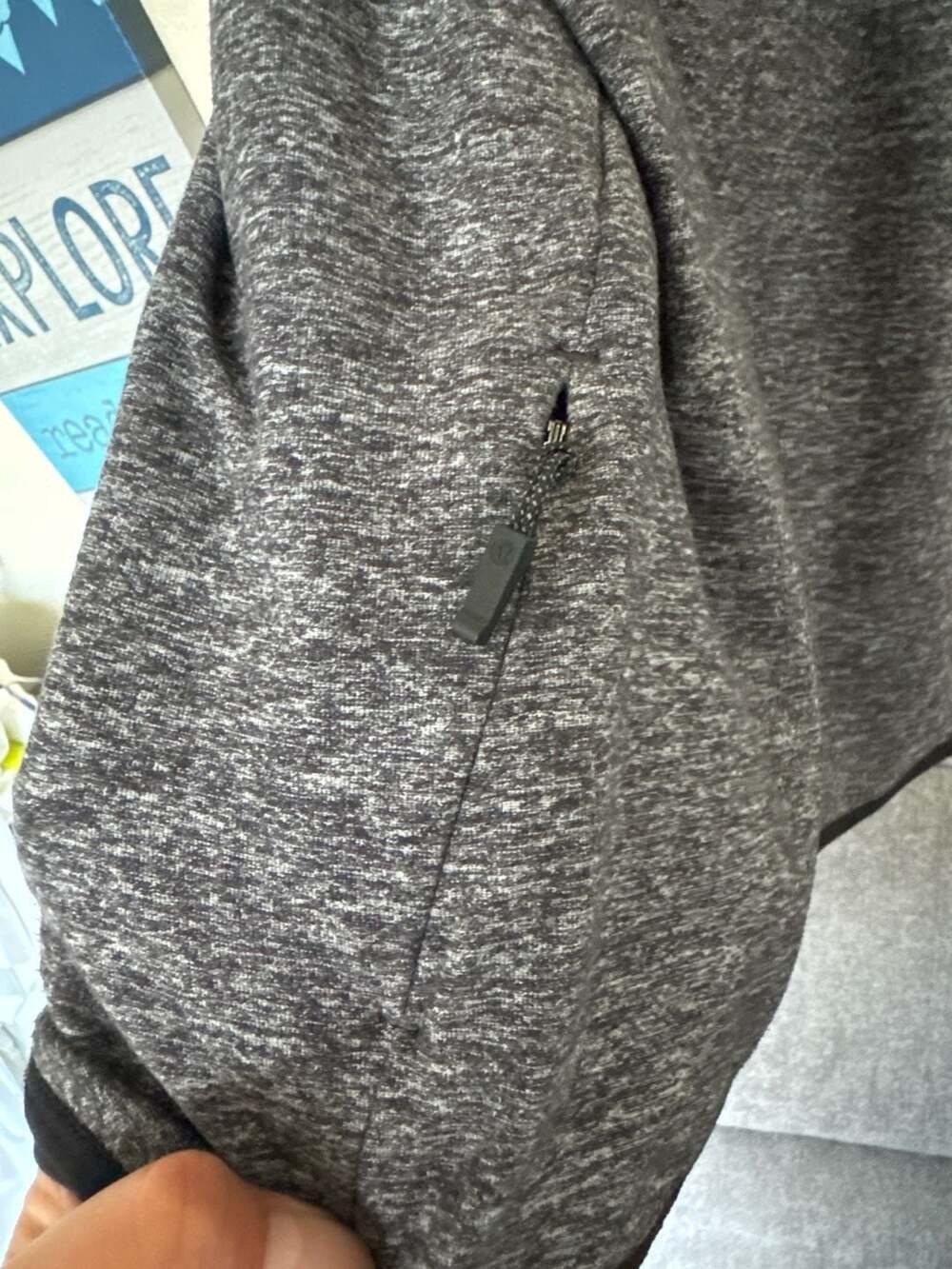Lululemon Men's Gray Quarter Zip Running Hoodie Performance Pullover M - Picture 4 of 11